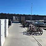 Nuitee A Bord De Danilou Un Voilier De 9.50m Båthotell Sète