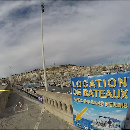 Bateau-hôtel Nuitée à Bord De Danilou Un Voilier De 9.50m